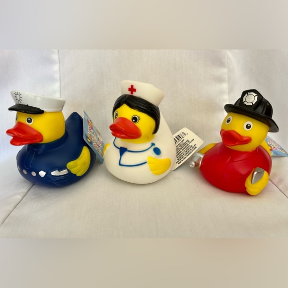 Rubber Ducks Police Fire Nurse set of Three NWT - Picture 2 of 8